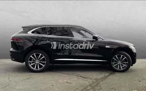 Jaguar F-Pace 2023 Black Used for Sale - 3