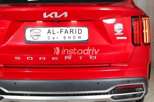 كيا سورينتو 2022 أحمر مستعملة للبيع - 4