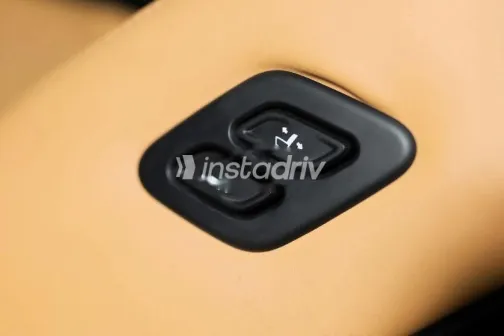 كيا سورينتو 2022 أحمر مستعملة للبيع - 7