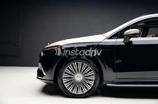 Mercedes Maybach 2024 Black Used for Sale - 5