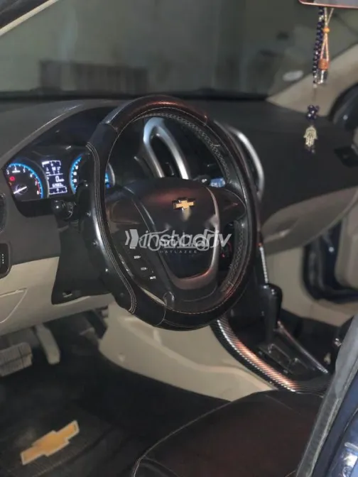 شيفروليه أوبترا 2021 أزرق مستعملة للبيع - 4