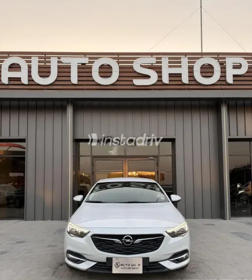 Opel Insignia 2019 White Used for Sale - 5