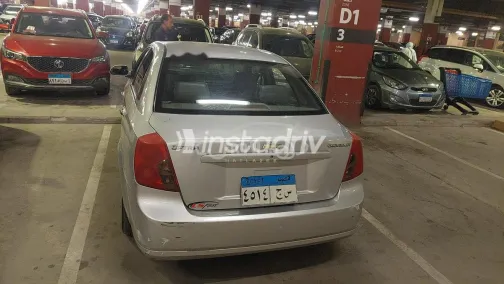 Chevrolet Optra 2009 Silver Used for Sale - 4