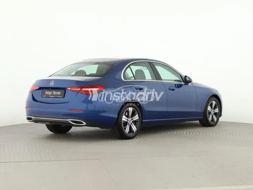 مرسيدس C 200 2024 أزرق غامق مستعملة للبيع - 5