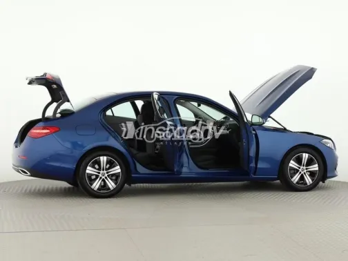 مرسيدس C 200 2024 أزرق غامق مستعملة للبيع - 7