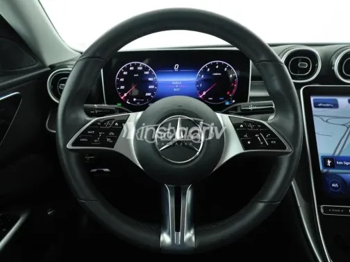 مرسيدس C 200 2024 أزرق غامق مستعملة للبيع - 10