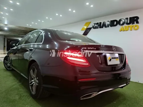 مرسيدس E 300 2018 أبيض مستعملة للبيع - 3