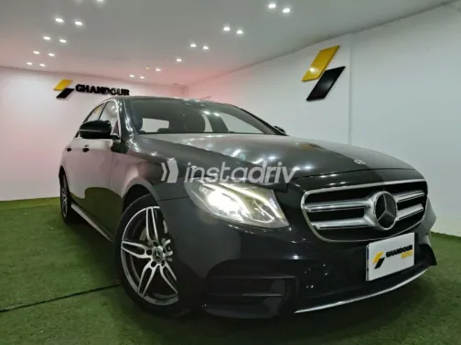 مرسيدس E 300 2018 أبيض مستعملة للبيع - 4