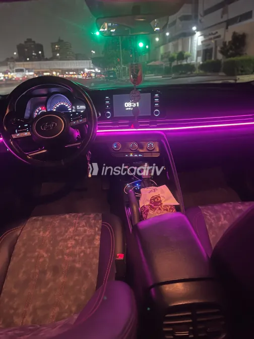 Hyundai Elantra CN7 2021 White Used for Sale - 2