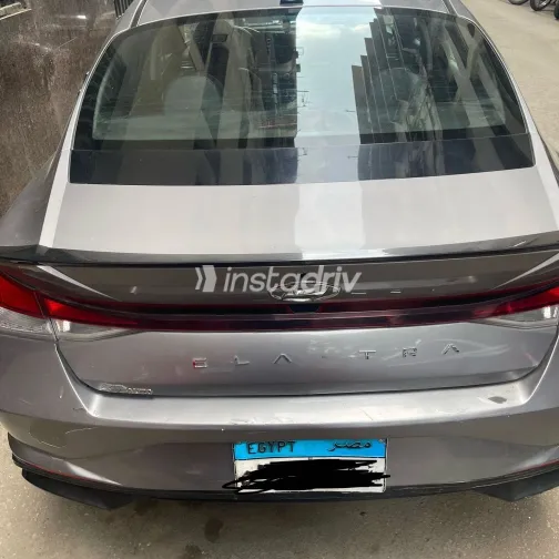 Hyundai Elantra CN7 2021 White Used for Sale - 4