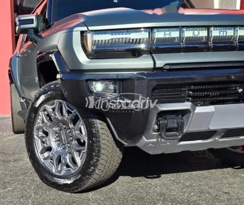 جى ام سى هامر اى فى 2024 أخضر مستعملة للبيع - 8