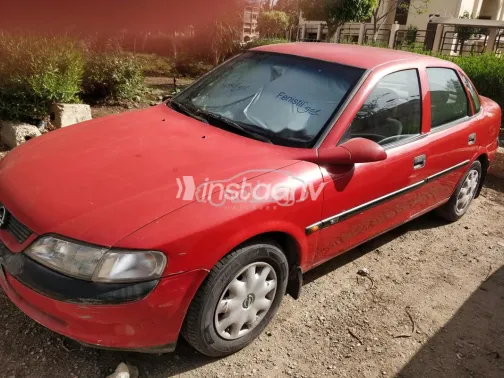اوبل فيكترا 1997 أحمر مستعملة للبيع - 2