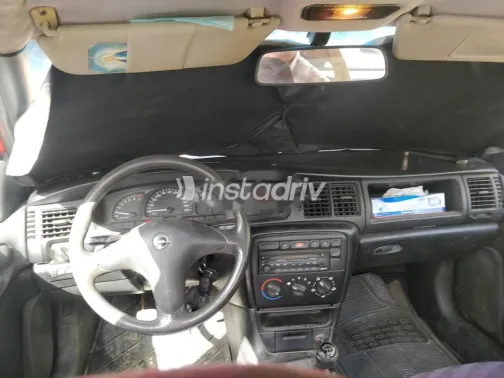 اوبل فيكترا 1997 أحمر مستعملة للبيع - 4