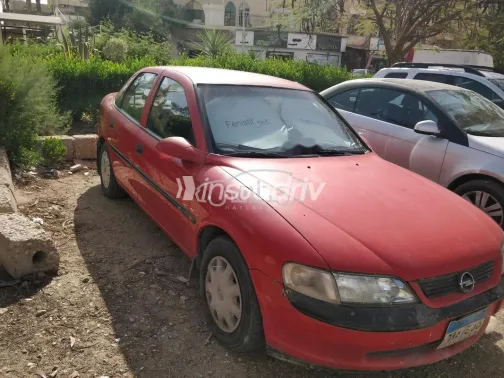 اوبل فيكترا 1997 أحمر مستعملة للبيع - 7