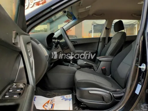 Hyundai Creta 2017 Black Used for Sale - 5