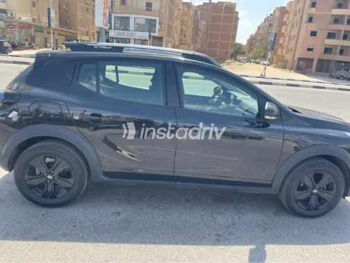 Renault Kardian 2025 Black Used for Sale - 3