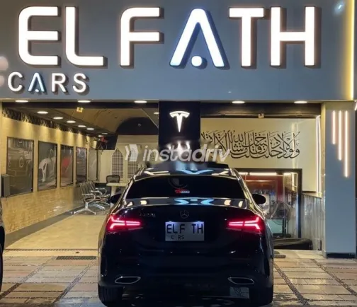 مرسيدس A 200 2020 أسود مستعملة للبيع - 4