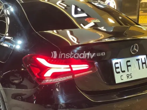 مرسيدس A 200 2020 أسود مستعملة للبيع - 5