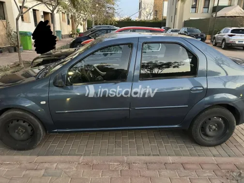 Renault Logan 2013 Petroleum Used for Sale - 6