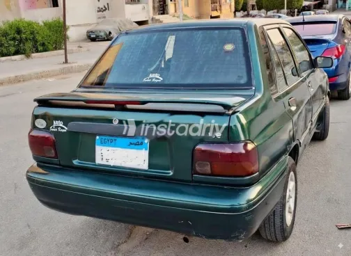كيا برايد 2001 أخضر غامق مستعملة للبيع - 1
