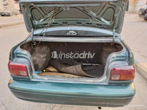 كيا برايد 2001 أخضر غامق مستعملة للبيع - 2