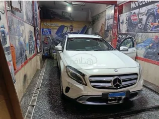 مرسيدس GLA 200 2015 أبيض مستعملة للبيع