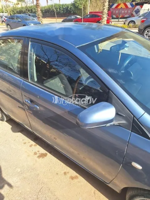 Hyundai Elantra AD 2019 White Used for Sale - 6