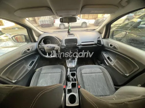Hyundai Elantra AD 2019 White Used for Sale - 8