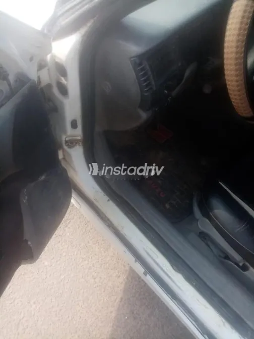 Opel Vectra 1998 White Used for Sale - 3