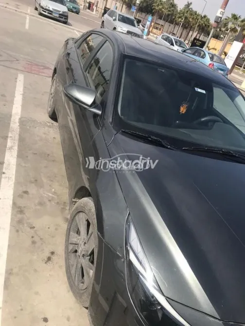 Hyundai Elantra CN7 2021 White Used for Sale - 2