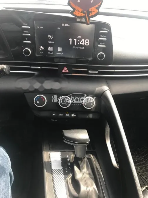 Hyundai Elantra CN7 2021 White Used for Sale - 6