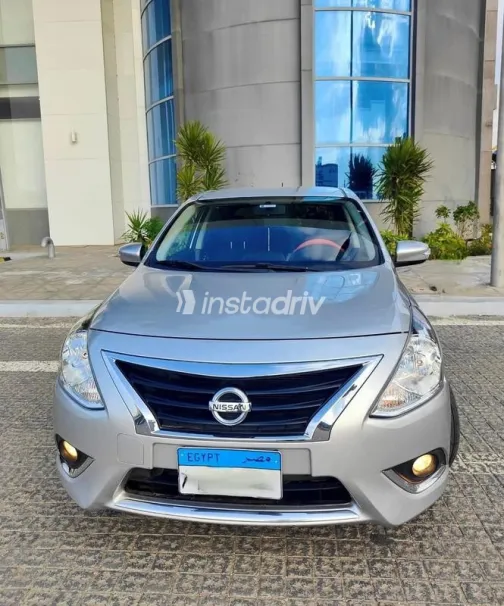 Nissan Sunny 2026 White Used for Sale - 4