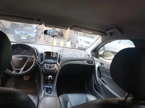 Chery Arrizo 5 2022 White Used for Sale - 5