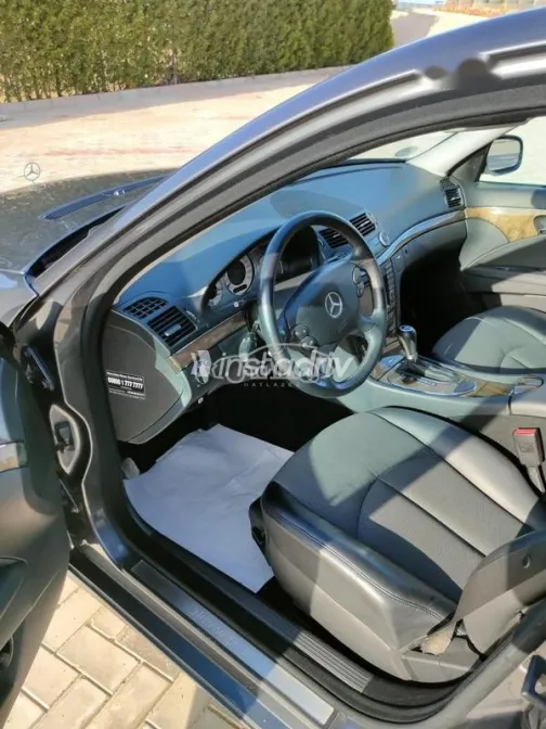 Mercedes E 200 2009 Gray Used for Sale - 6