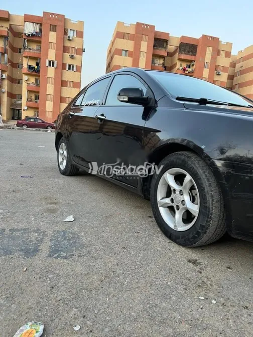 Geely Emgrand 7 2016 Black Used for Sale - 3