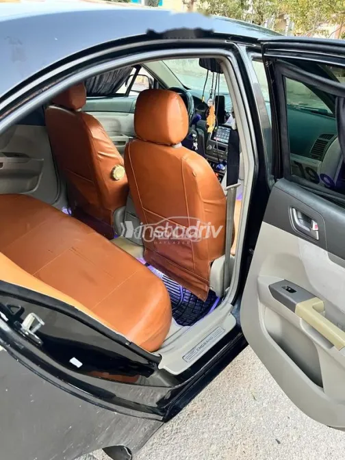 Geely Emgrand 7 2016 Black Used for Sale - 7