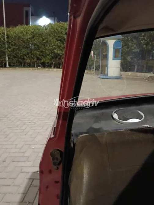 فيات 128 1989 أحمر مستعملة للبيع - 5