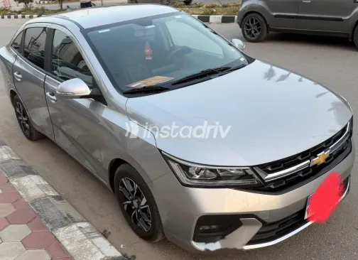 Chevrolet Optra 2025 White Used for Sale - 4