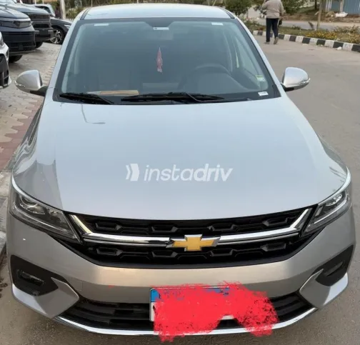 Chevrolet Optra 2025 White Used for Sale - 5
