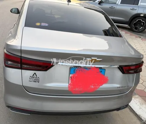 Chevrolet Optra 2025 White Used for Sale - 7