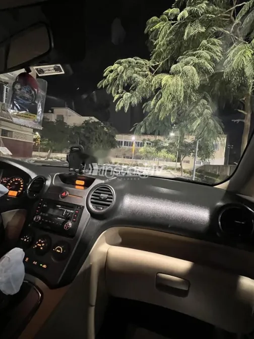 Kia Carens 2013 Mocha Used for Sale - 9