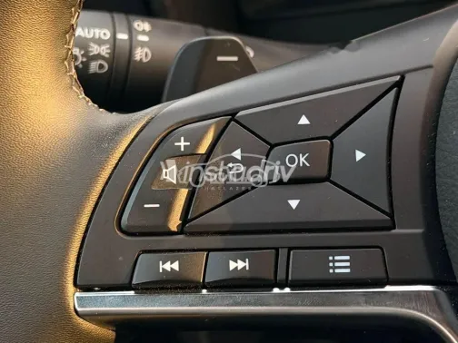 Nissan Juke 2026 Red Used for Sale - 10