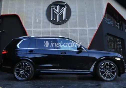 BMW X7 2024 White Used for Sale - 6