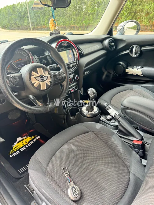 Mini Cooper 2016 White Used for Sale - 2