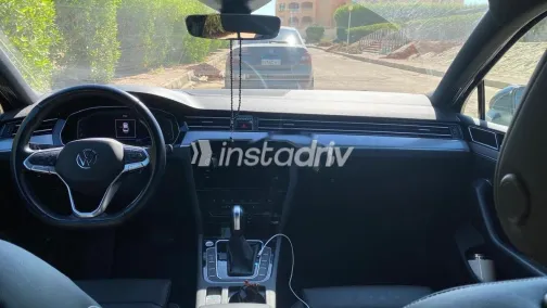 فولكس فاغن باسات 2022 أبيض مستعملة للبيع - 7