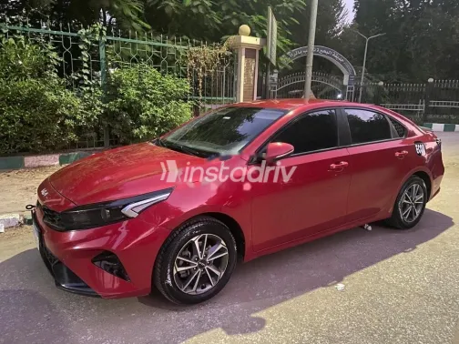 كيا جراند سيراتو 2022 أبيض مستعملة للبيع - 3