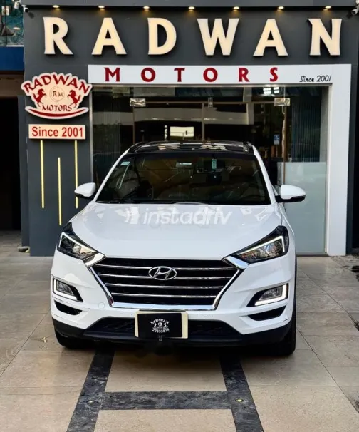Hyundai Tucson GDI 2021 White Used for Sale - 2