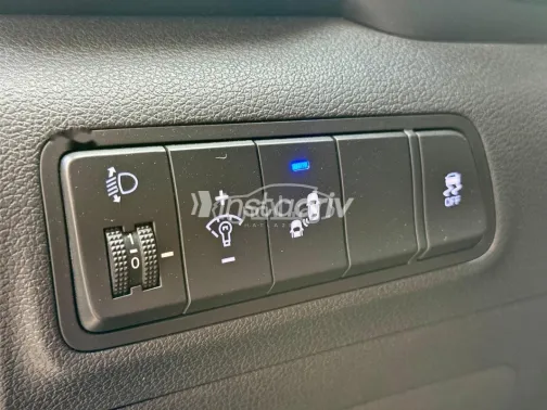 Hyundai Tucson GDI 2021 White Used for Sale - 8