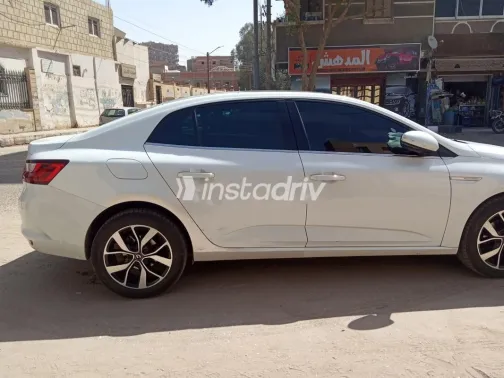 رينو ميجان 2020 أبيض مستعملة للبيع - 5