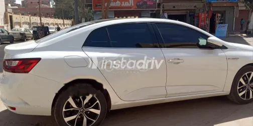 رينو ميجان 2020 أبيض مستعملة للبيع - 7